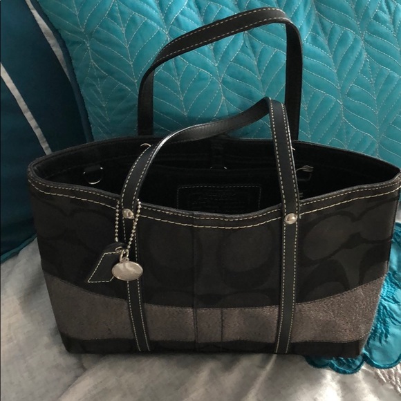 Coach purse - Picture 7 of 8